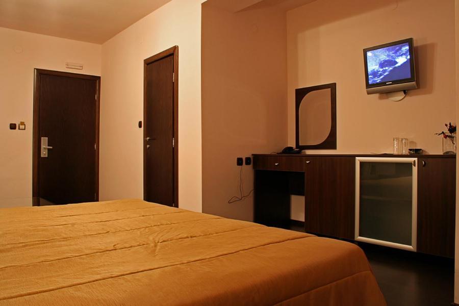 Hotel Finix Sandanski Bilik gambar